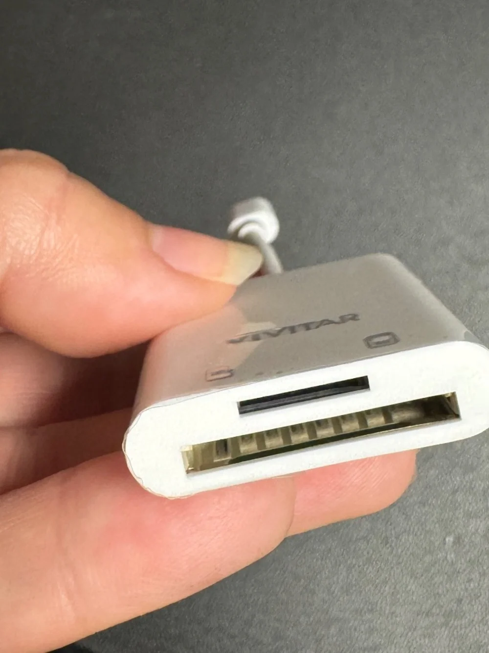 Vivitar iPhone SD Card Reader Lightning Adapter MOV4016
